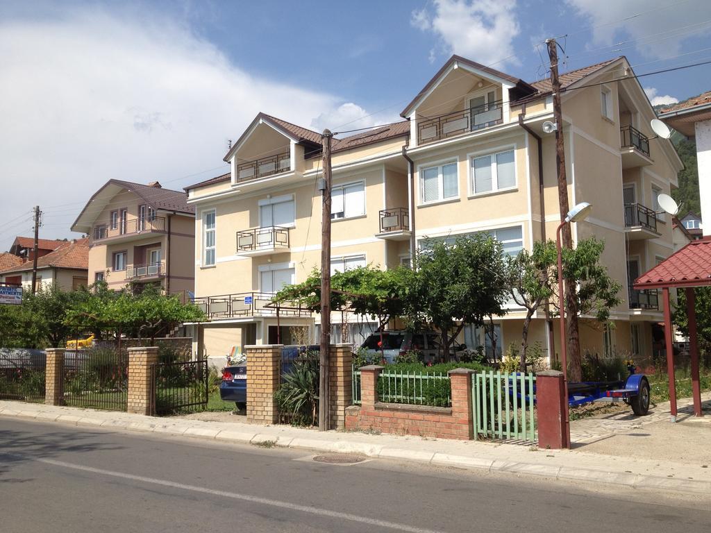 Guest House Lokoski Пештані Екстер'єр фото
